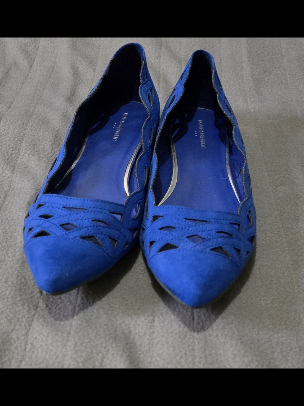 Banana Republic Women's 8.5 Cobalt Blue Pointed Toe Cutout Flats Suede Ballet - Picture 3 of 6